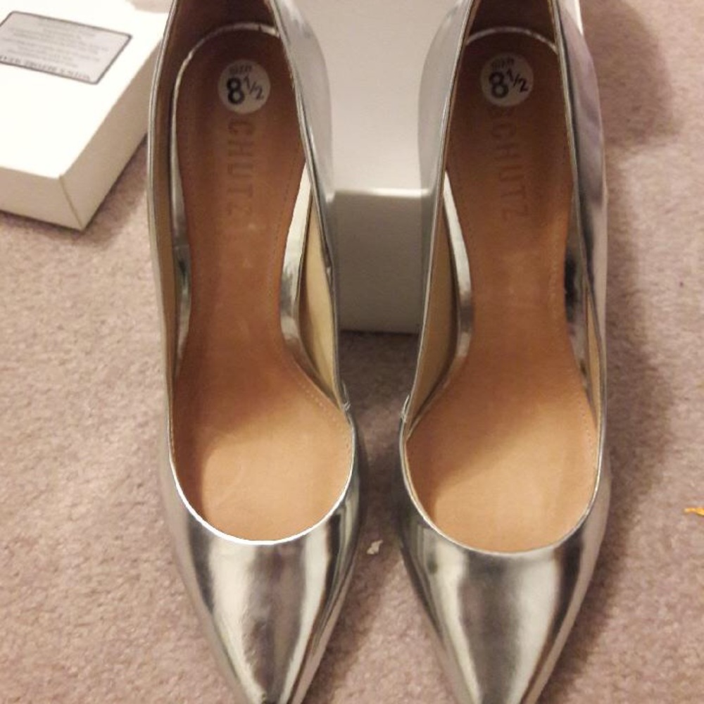 Schutz Silver Pump